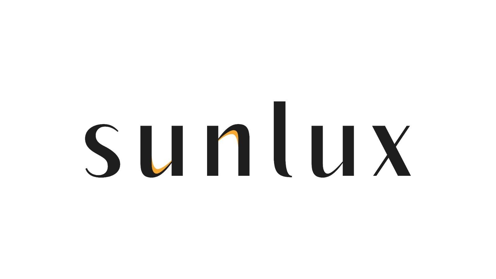 Logotipo Sunlux Cortinas e Persianas