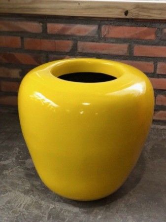 Vaso Amarelo - Fibra de vidro