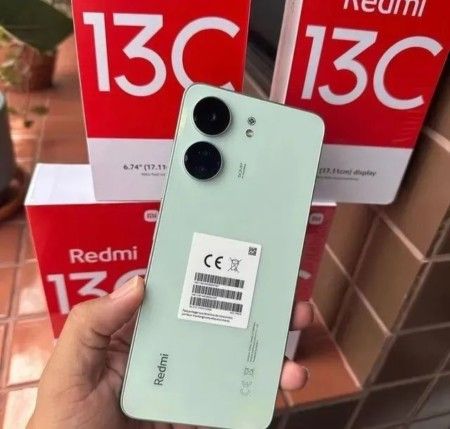 Celular Xiaomi Redmi 13C 128GB/6GB