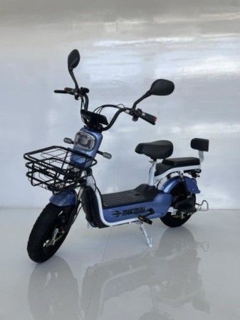 Scooter elétrica Mormaii Moped M3
