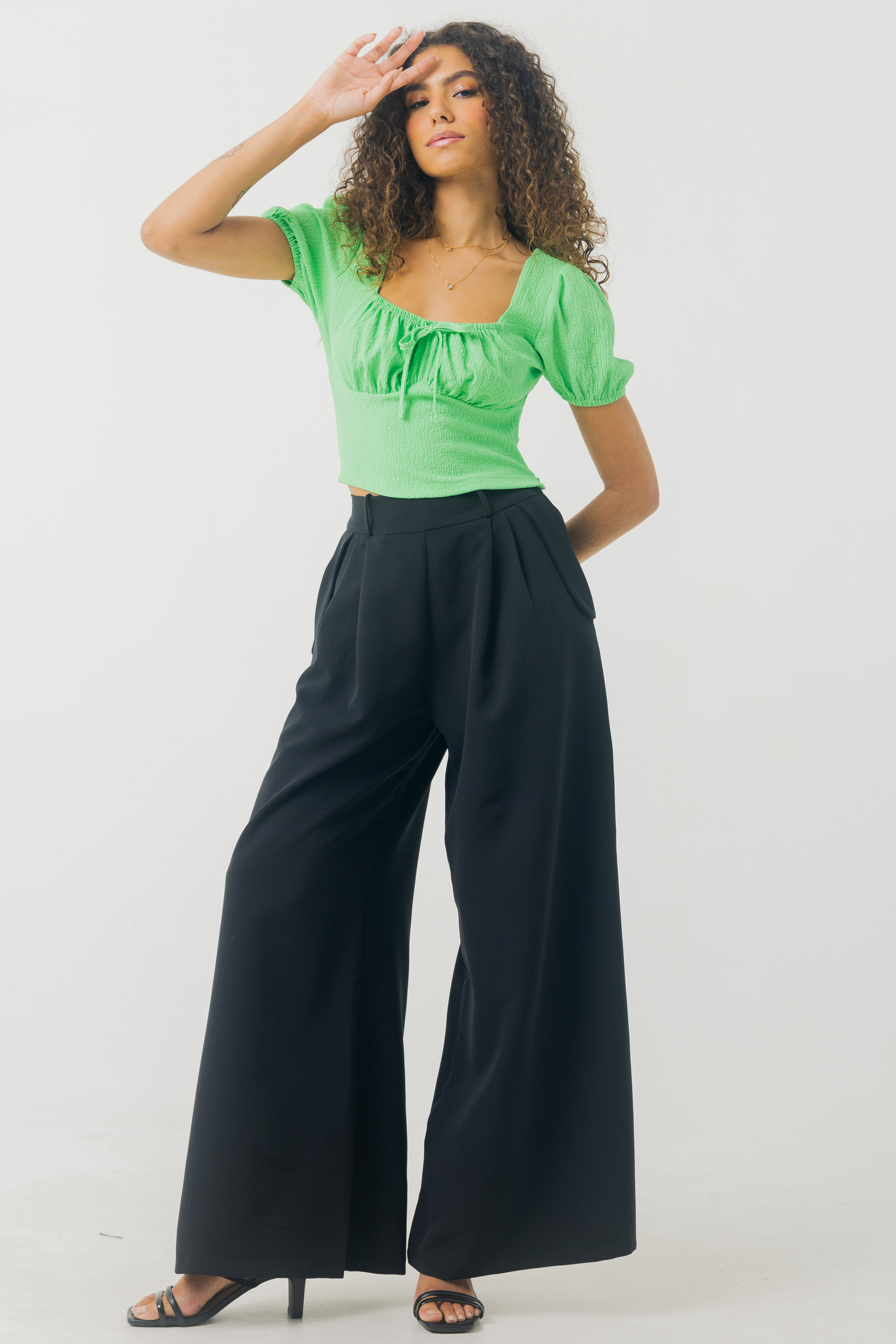 Blusa com Amarração Na Frente Verde