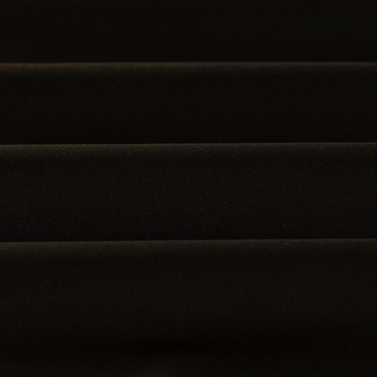 Malha Extreme Combat Black Odor Free -  Preto