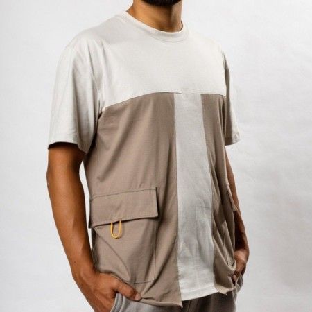 Molde Camiseta Oversized com Recortes e Bolso Cargo - Masculina