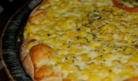 MILHO VERDE ( MILHO VERDE, MUSSARELA, PIMENTÃO E CEBOLA).
