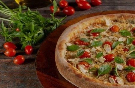 MARGHERITA ( TOMATE, MANJERICÃO, MUSSARELA.)