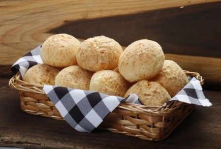 Cesta de Pão de Queijo