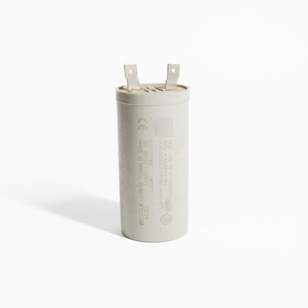 CAPACITOR
