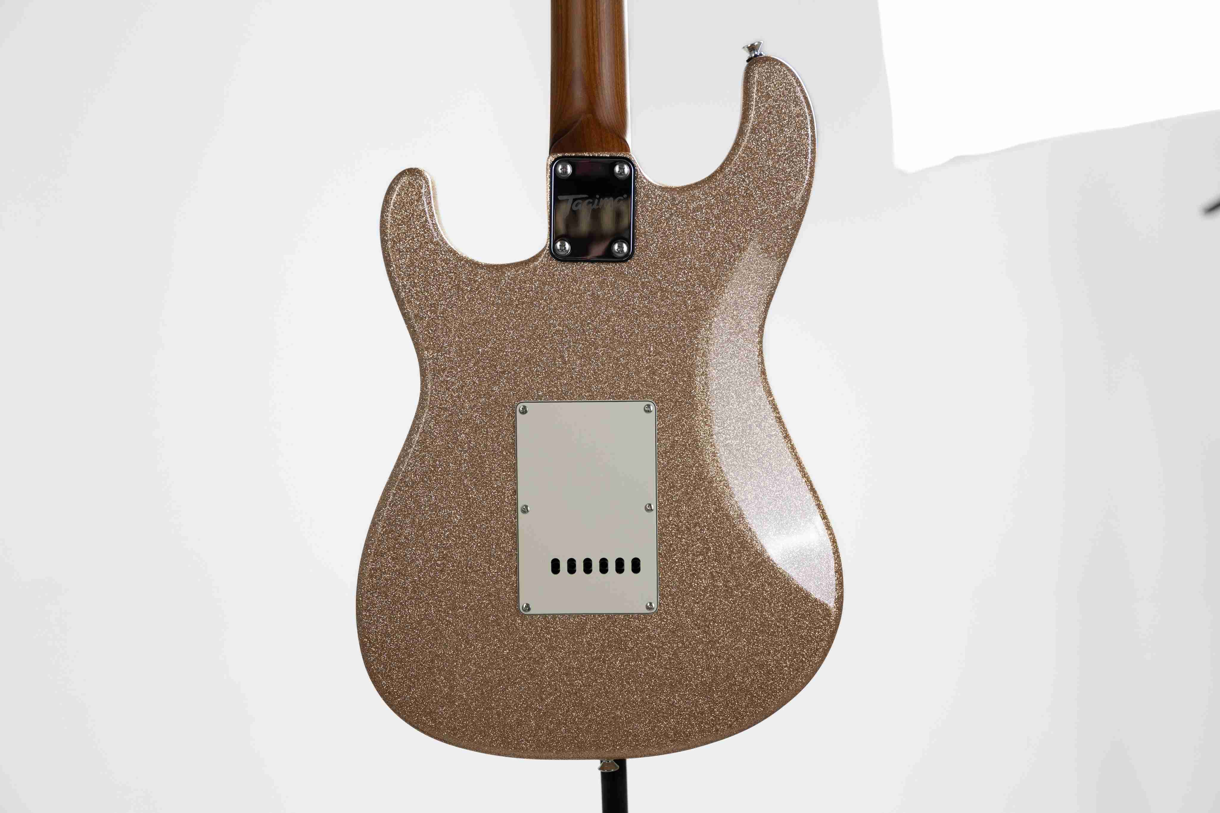 Guitarra TG-580 branca Tagima