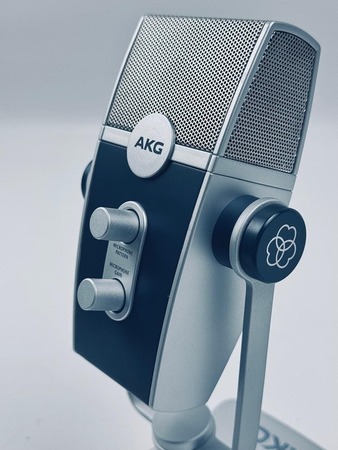 Microfone Condensador AKG Lyra C44-USB